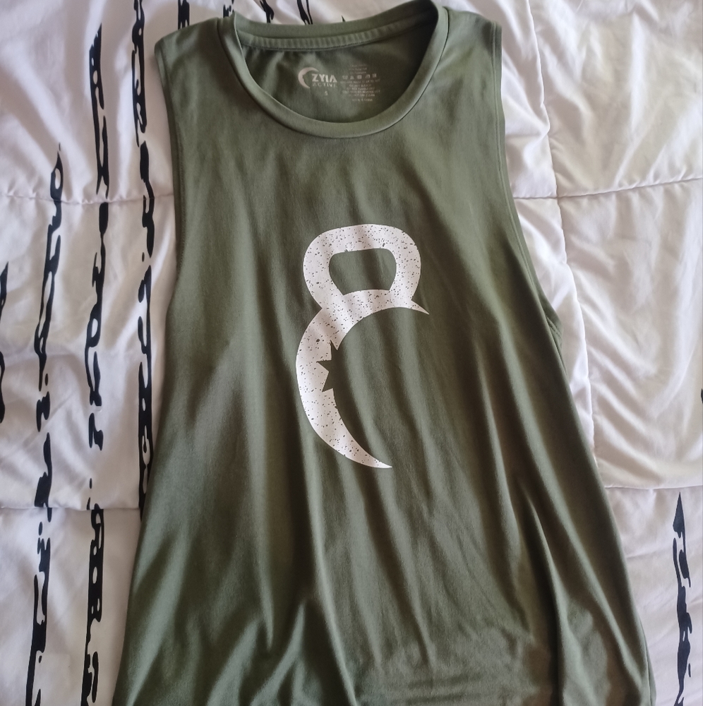 Zyia olive tank S